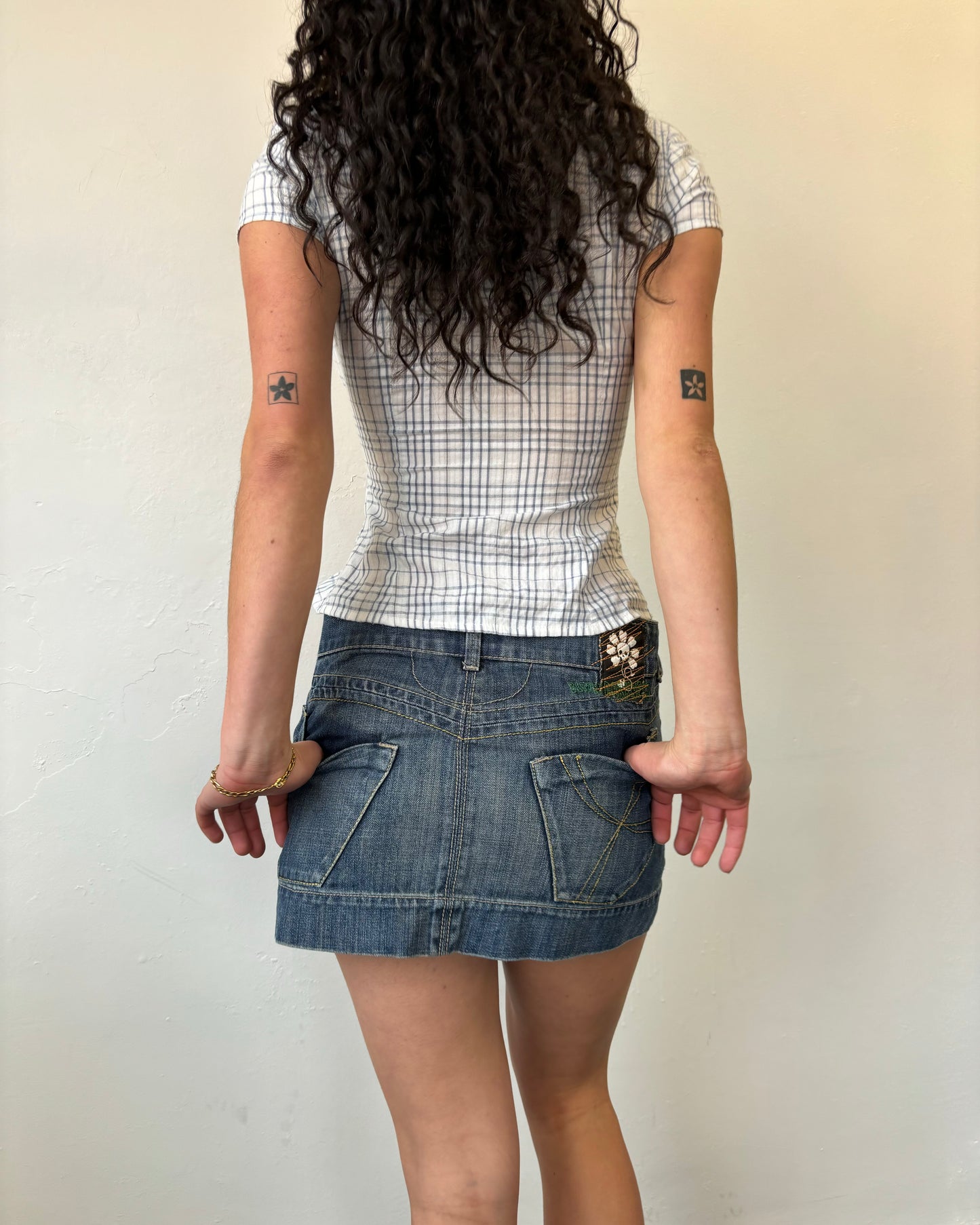 Bloom Darkness Mini Skirt | Mid Wash