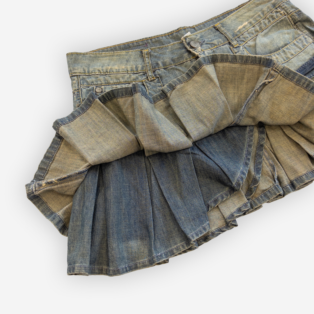 Fly Girl Mini Skirt | Light Wash