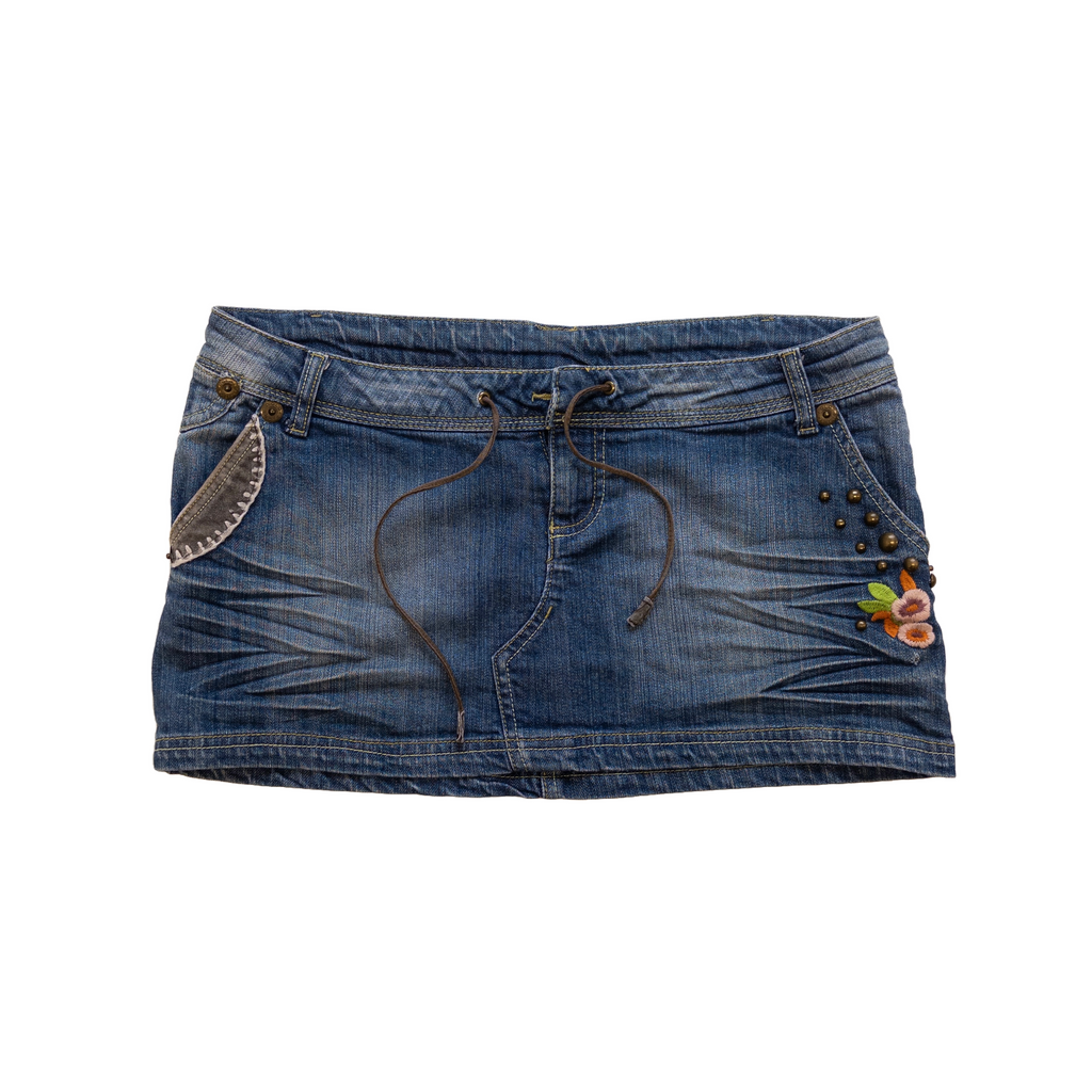 Old Story Embroidered Mini Skirt | Mid Wash