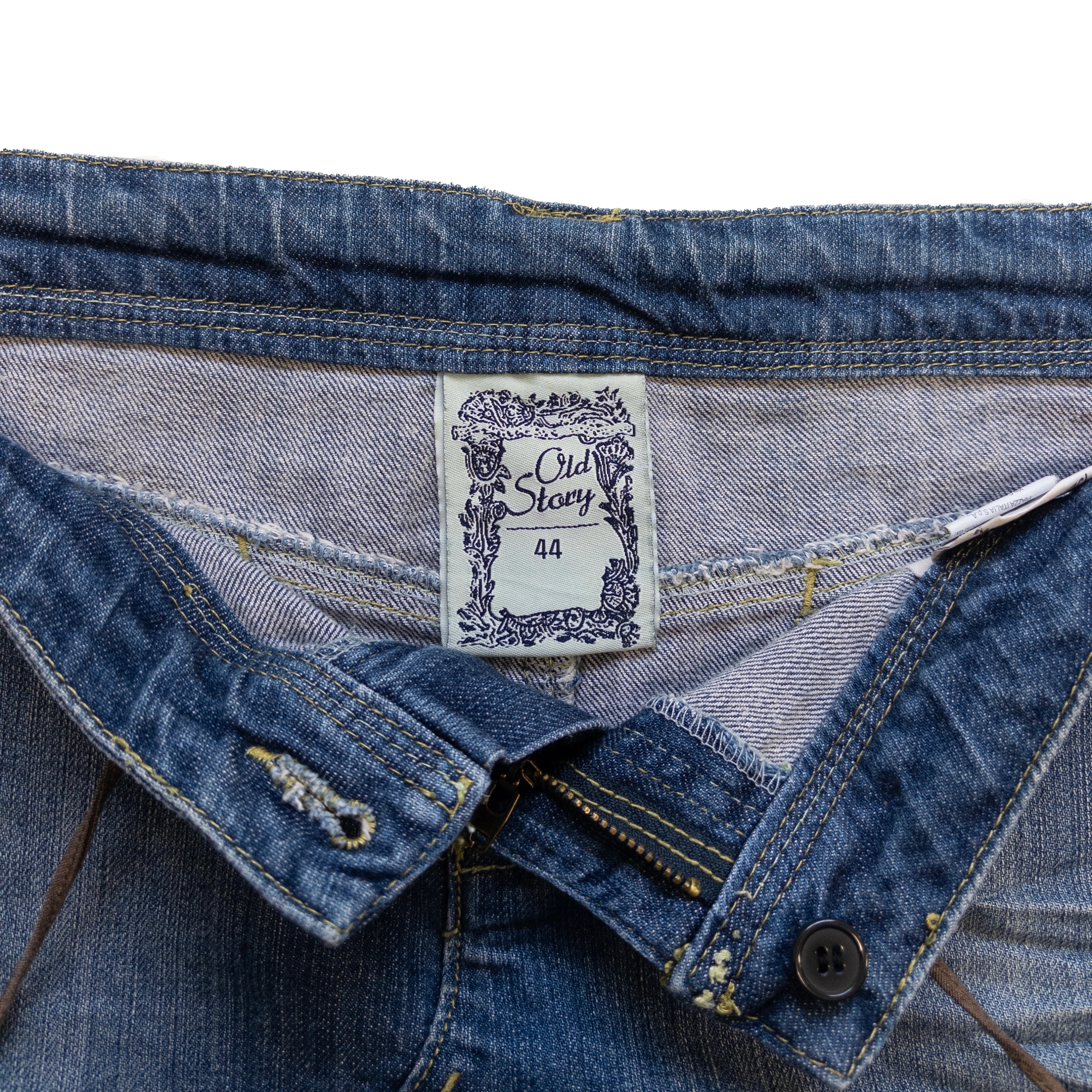 Old Story Embroidered Mini Skirt | Mid Wash