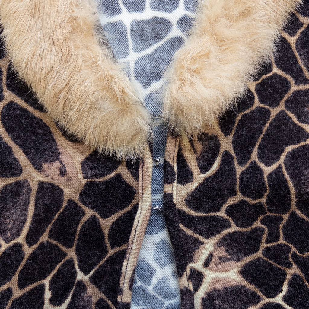 Giraffe Pattern Fur Long Sleeve | Brown