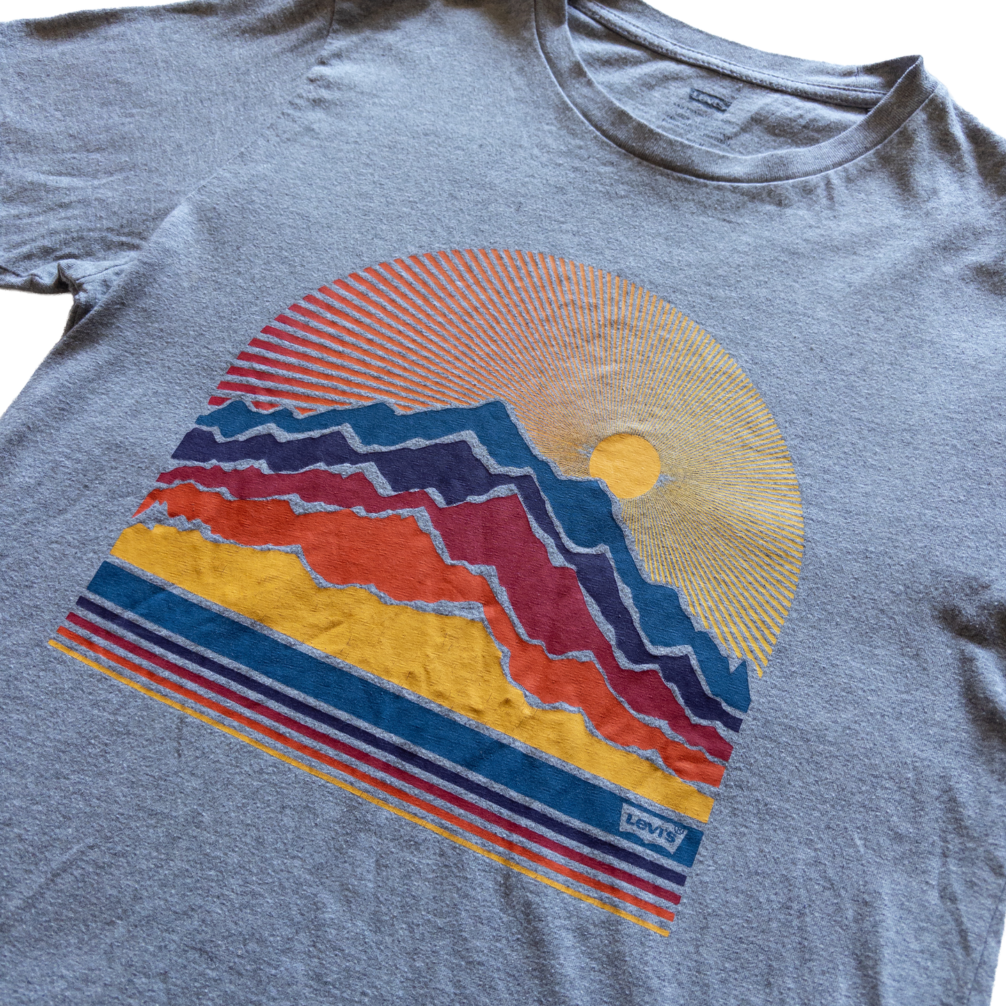 Levi’s Graphic T-shirt | S | Grey