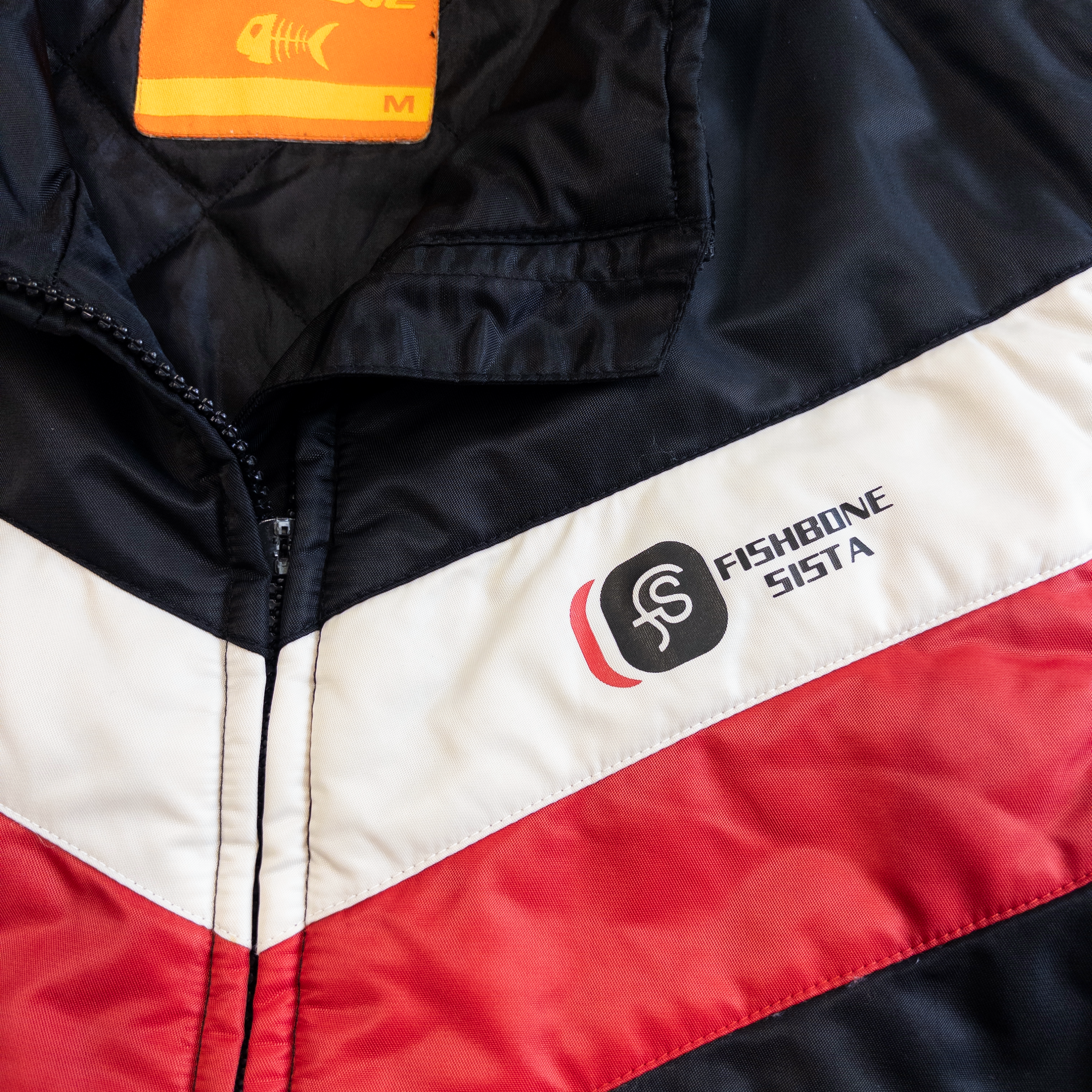 Fishbone Sista Zip Up Vest | M | Black