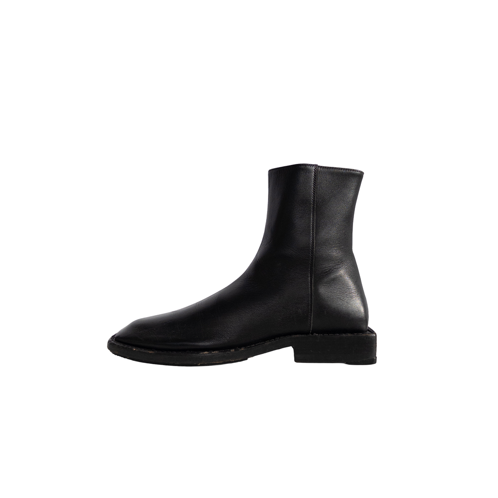 Balenciaga Leather Ankle Boots | 30 | Black