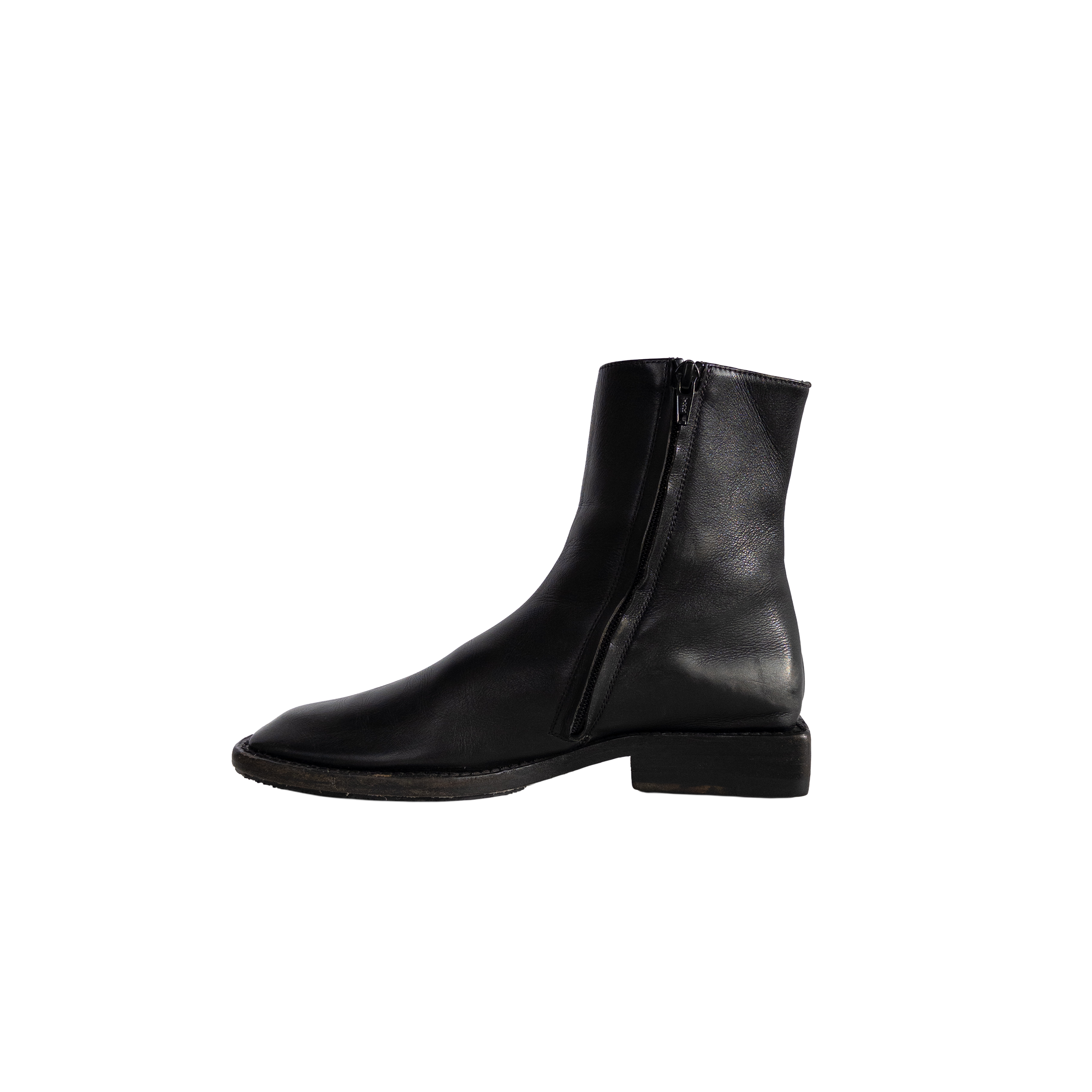 Balenciaga Leather Ankle Boots | 30 | Black