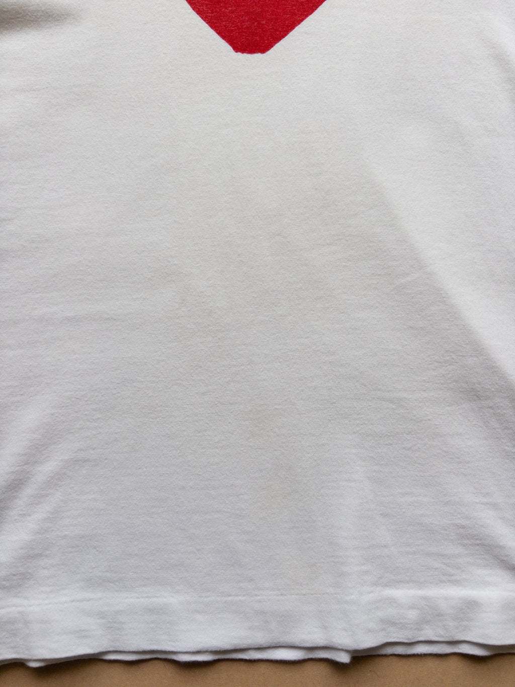 COMME des GARÇONS PLAY Heart T-shirt | White
