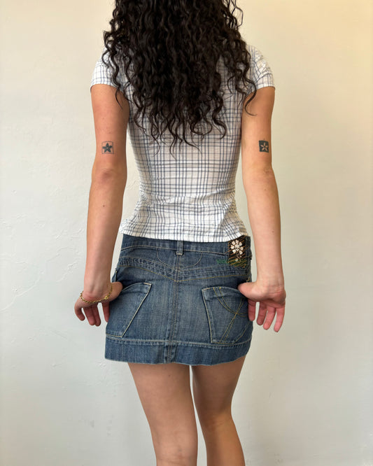 Bloom Darkness Mini Skirt | Mid Wash